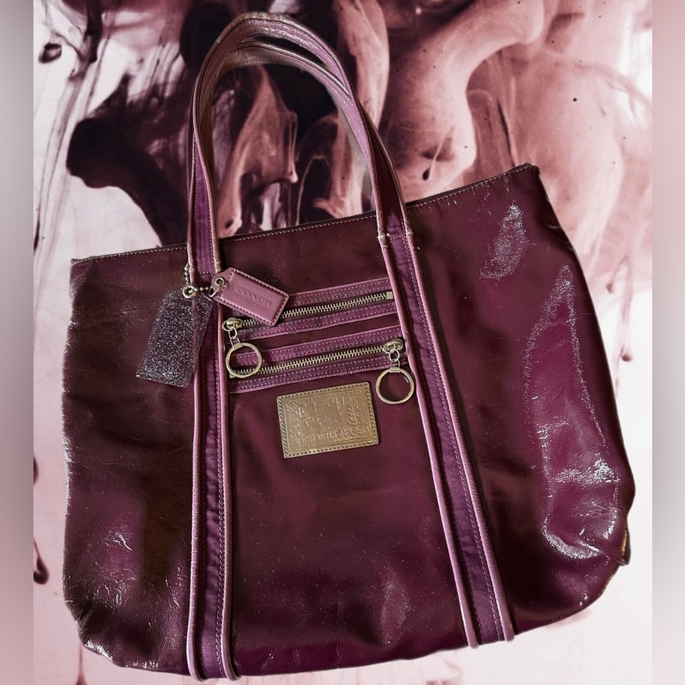 COACH Poppy Liquid Gloss Leather Op Art Tote- Limited Edition- Rare